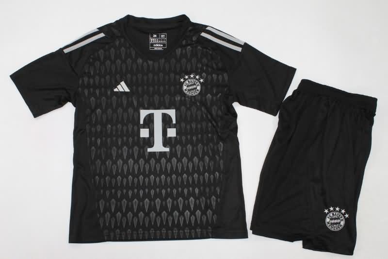 Kids Bayern Munich 23/24 Goalkeeper Black Soccer Jersey And Shorts