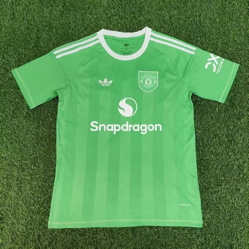 AAA Quality Manchester United 25/26 Goalkeeper Green Soccer Jersey