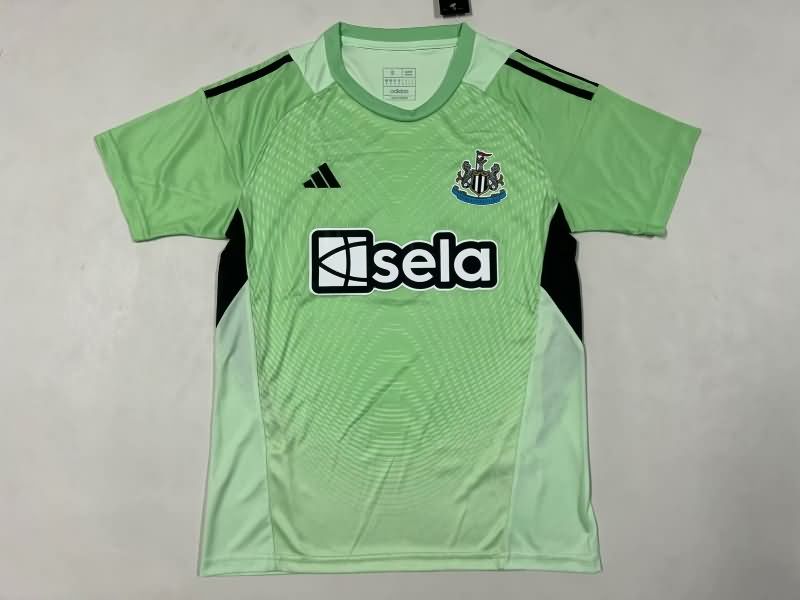 AAA Quality Newcastle United 25/26 Goalkeeper Green Soccer Jersey
