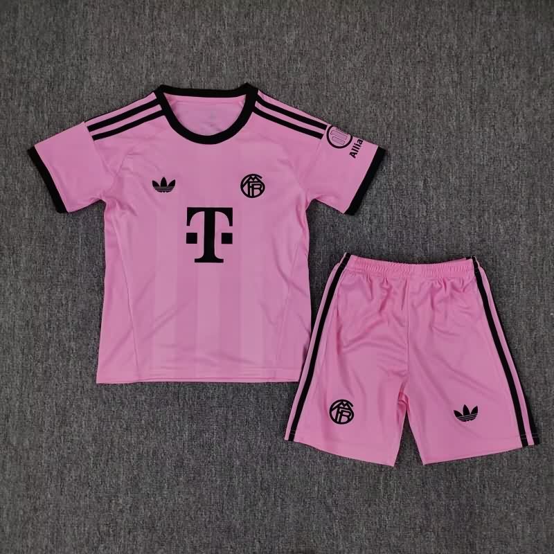 Kids Bayern Munich 25/26 Goalkeeper Pink Soccer Jersey And Shorts