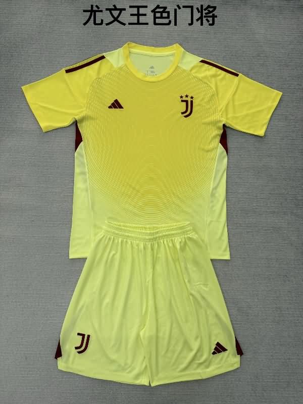Kids Juventus 25/26 Goalkeeper Yellow Soccer Jersey And Shorts