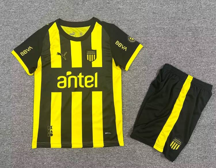 Kids Penarol 2026 Home Soccer Jersey And Shorts
