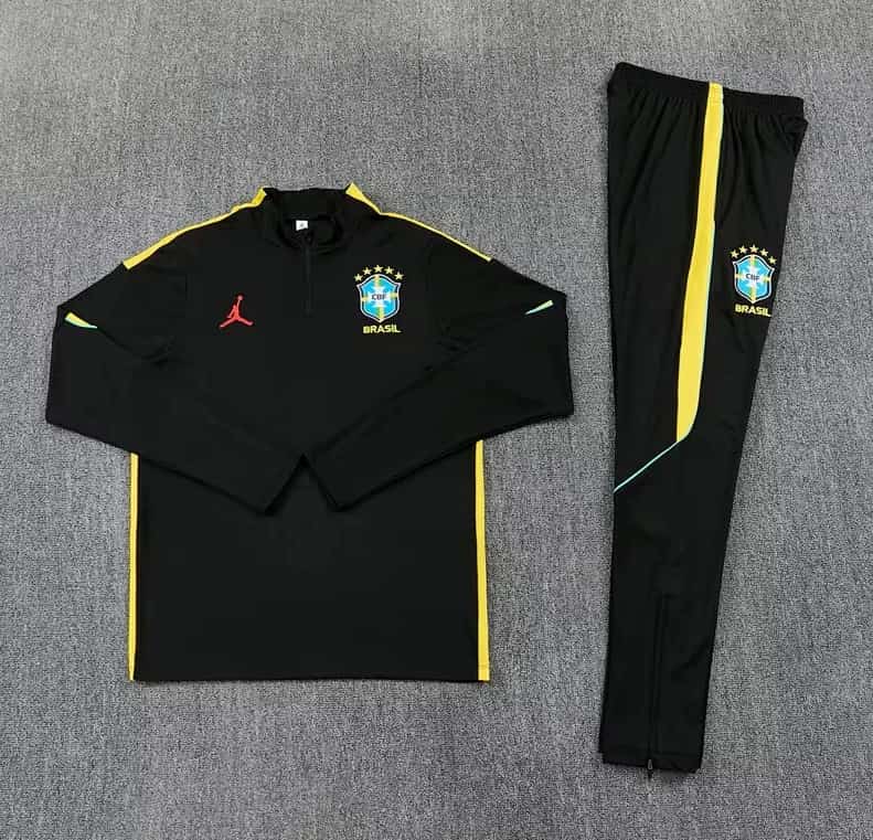 AAA Quality Brazil 2026 Black Soccer Tracksuit 02