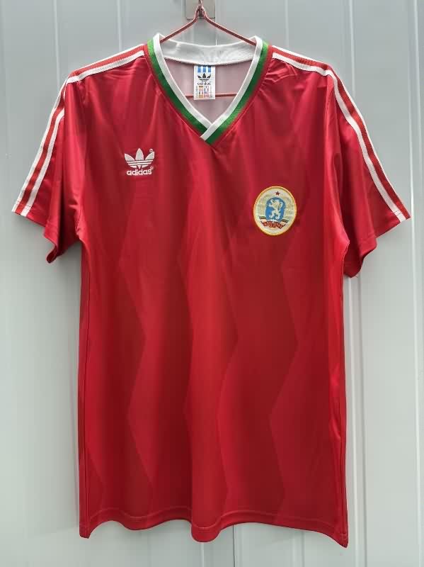 AAA Quality Bulgaria 1986 Away Retro Soccer Jersey