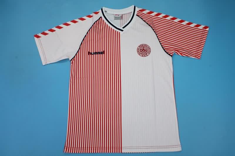 AAA Quality Denmark 1986 Away Retro Soccer Jersey