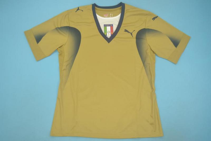 AAA Quality Italy 2006 Goalkeeper Gold Retro Soccer Jersey