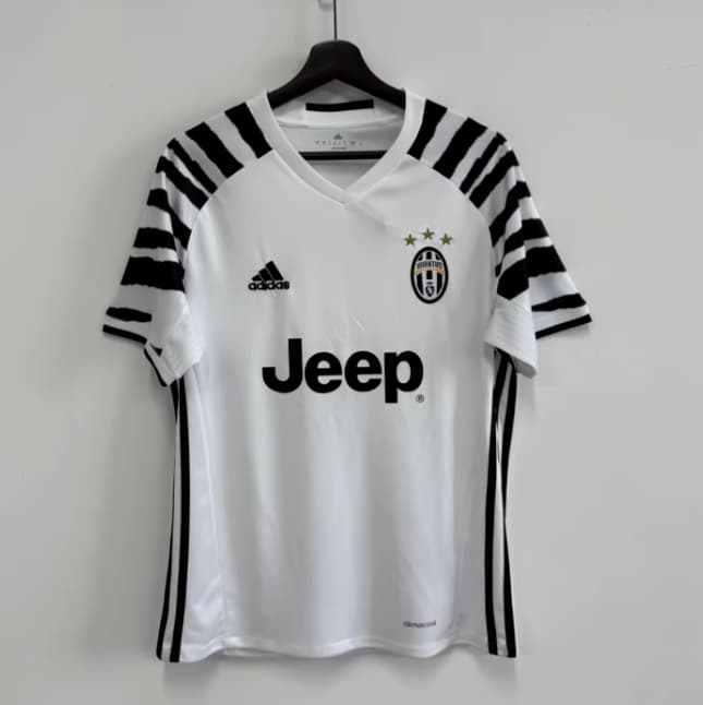AAA Quality Juventus 2016/17 Third Retro Soccer Jersey