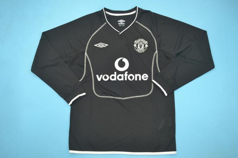 AAA Quality Manchester United 2000/02 GK Black Long Retro Soccer Jersey