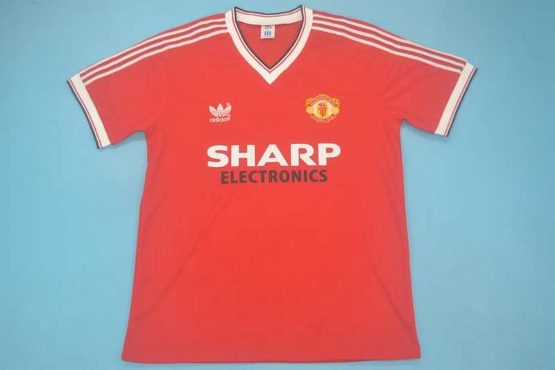 AAA Quality Manchester United 1982/83 Home Retro Soccer Jersey