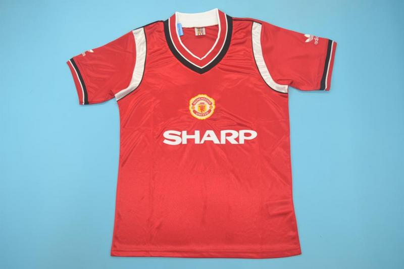 AAA Quality Manchester United 1984/86 Home Retro Soccer Jersey