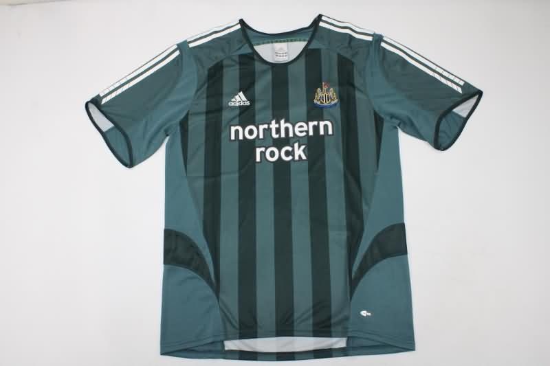 AAA Quality Newcastle United 2005/06 Away Retro Soccer Jersey