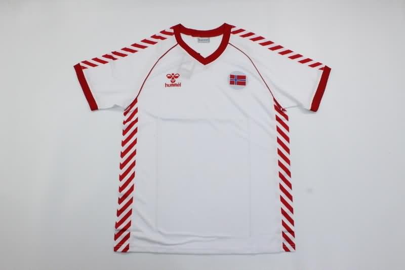 AAA Quality Norway 1984 Away Retro Soccer Jersey
