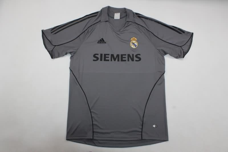 AAA Quality Real Madrid 2005/06 Third Retro Soccer Jersey