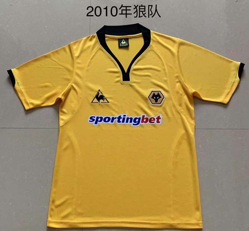 AAA Quality Wolves 2009/10 Home Retro Soccer Jersey