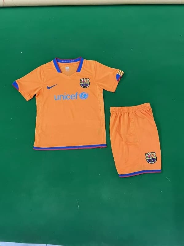 Kids Barcelona 2006/07 Away Soccer Jersey And Shorts