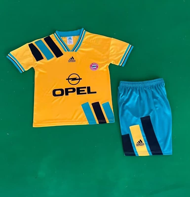 Kids Bayern Munich 1993/95 Away Soccer Jersey And Shorts