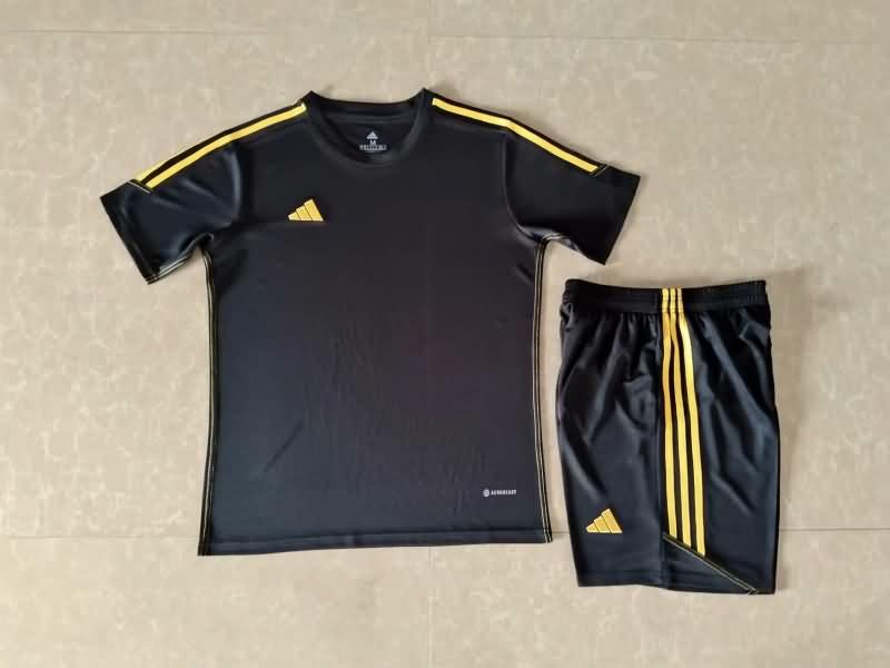 Adidas Soccer Team Uniforms 009